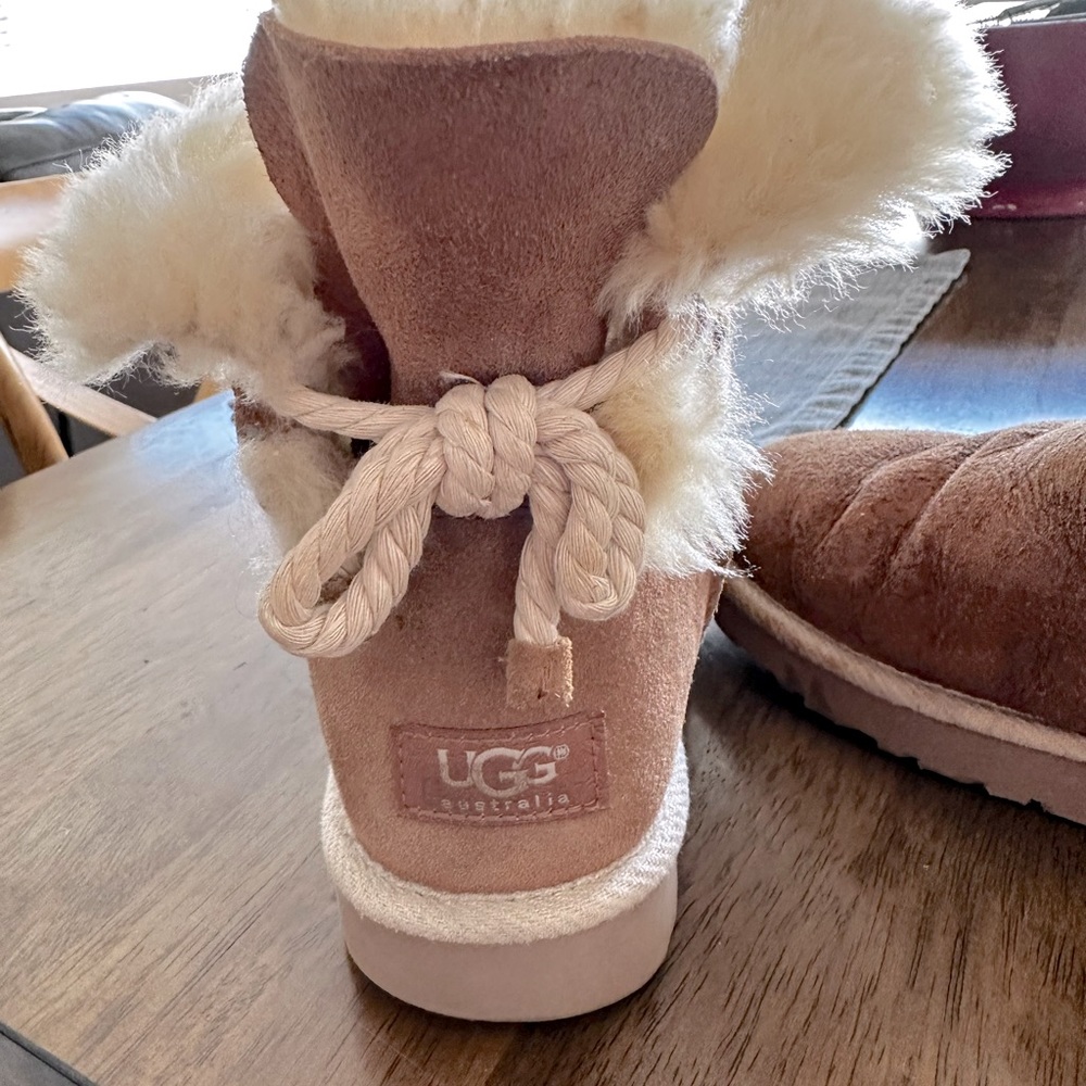 UGG Selene Rope Bailey
